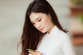 Nét dịu dàng của thí sinh Hoa hậu Việt Nam 18 tuổi mê văn chương Nét dịu dàng của thí sinh Hoa hậu Việt Nam 18 tuổi mê văn chương