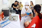 Chuyên gia mách cách chăm sóc trẻ sau tiêm phòng Chuyên gia mách cách chăm sóc trẻ sau tiêm phòng