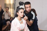 Hoa hậu Tiểu Vy gặp sự cố, ngã lăn trên sân khấu Táo Quân Hoa hậu Tiểu Vy gặp sự cố, ngã lăn trên sân khấu Táo Quân