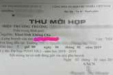 Cô giáo gửi thư mời họp phụ huynh ghi 'khai sinh không cha' lý giải do sơ suất Cô giáo gửi thư mời họp phụ huynh ghi 'khai sinh không cha' lý giải do sơ suất