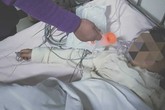 Cháu gái về nhà trong tình trạng máu chảy đầy quần, dì biết chuyện liền báo cảnh sát và hé lộ vụ bạo hành tàn độc ở trường học Cháu gái về nhà trong tình trạng máu chảy đầy quần, dì biết chuyện liền báo cảnh sát và hé lộ vụ bạo hành tàn độc ở trường học