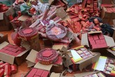 “Đốt đời” trong tiếng pháo “Đốt đời” trong tiếng pháo