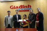 Hơn 28 triệu đồng đến với bé bị dị tật bẩm sinh hai mắt Hơn 28 triệu đồng đến với bé bị dị tật bẩm sinh hai mắt