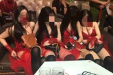 12 người phê ma túy trong quán bar có vũ nữ khiêu dâm 12 người phê ma túy trong quán bar có vũ nữ khiêu dâm