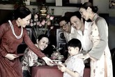 Những điều cần dạy trẻ khi nhận lì xì trong năm mới Những điều cần dạy trẻ khi nhận lì xì trong năm mới