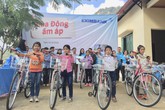 Eximbank tặng quà và bàn giao đường bê tông nông thôn tại Trung Hòa tỉnh Bắc Kạn Eximbank tặng quà và bàn giao đường bê tông nông thôn tại Trung Hòa tỉnh Bắc Kạn