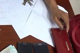 Ngủ trên chòi tạm, 2 vợ chồng bị trộm hơn 100 triệu Ngủ trên chòi tạm, 2 vợ chồng bị trộm hơn 100 triệu