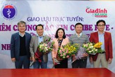 Đưa con đi tiêm vắc xin ComBE Five: Những điều cha mẹ nhất định phải biết sau tiêm Đưa con đi tiêm vắc xin ComBE Five: Những điều cha mẹ nhất định phải biết sau tiêm