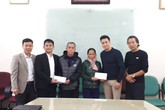 Hơn 120 triệu đồng đến với người đàn ông bị tai nạn giao thông đa chấn thương, có vợ vừa mới sinh con Hơn 120 triệu đồng đến với người đàn ông bị tai nạn giao thông đa chấn thương, có vợ vừa mới sinh con