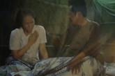 'Tiếng sét trong mưa' lại gây sốc cảnh anh em cùng mẹ khác cha ân ái 'Tiếng sét trong mưa' lại gây sốc cảnh anh em cùng mẹ khác cha ân ái