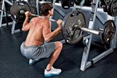 Squat liên tục, nam sinh đi tiểu màu đỏ thẫm, phải nhập viện lọc máu Squat liên tục, nam sinh đi tiểu màu đỏ thẫm, phải nhập viện lọc máu