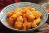 Thịt lợn chua ngọt nấu kiểu này chồng chan, con múc đến giọt nước sốt cuối cùng Thịt lợn chua ngọt nấu kiểu này chồng chan, con múc đến giọt nước sốt cuối cùng