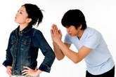 “Anh sẽ bỏ”, “anh hứa”… nhưng chị em hãy tin rằng điều đó không bao giờ xẩy ra khi đã bị chồng đánh “Anh sẽ bỏ”, “anh hứa”… nhưng chị em hãy tin rằng điều đó không bao giờ xẩy ra khi đã bị chồng đánh