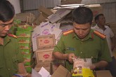 Gần 12 tấn hạt nêm, bột ngọt giả sắp tuồn ra thị trường Gần 12 tấn hạt nêm, bột ngọt giả sắp tuồn ra thị trường