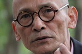 Nhà văn Nguyễn Văn Thọ: Nhiều người đã phải trả giá cho ước mơ làm giàu nơi trời Tây Nhà văn Nguyễn Văn Thọ: Nhiều người đã phải trả giá cho ước mơ làm giàu nơi trời Tây