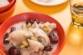 Bữa cơm chiều trổ tài với món hầm bổ dưỡng, ngon khó cưỡng trong ngày se lạnh Bữa cơm chiều trổ tài với món hầm bổ dưỡng, ngon khó cưỡng trong ngày se lạnh