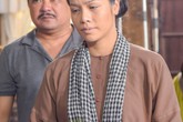Đạo diễn “Tiếng sét trong mưa” nói gì khi nhân vật Thị Bình bị chê làm “lố”? Đạo diễn “Tiếng sét trong mưa” nói gì khi nhân vật Thị Bình bị chê làm “lố”?