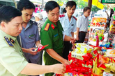 Hà Nội mở rộng thanh tra an toàn thực phẩm: Cơ sở liên tục đóng cửa “né” đoàn sẽ cho dừng hoạt động Hà Nội mở rộng thanh tra an toàn thực phẩm: Cơ sở liên tục đóng cửa “né” đoàn sẽ cho dừng hoạt động