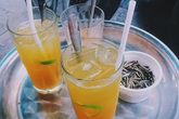 Loại đồ uống "đánh bại" trà sữa và đang "làm mưa làm gió" khắp nẻo đường nhưng tuyệt đối ghi nhớ những lưu ý này khi uống Loại đồ uống "đánh bại" trà sữa và đang "làm mưa làm gió" khắp nẻo đường nhưng tuyệt đối ghi nhớ những lưu ý này khi uống