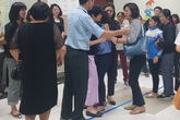 Gia đình bé trai gần 3 tuổi tử vong do kẹt đầu vào lỗ tròn khi chơi cầu trượt: Cứ để pháp luật xử lý Gia đình bé trai gần 3 tuổi tử vong do kẹt đầu vào lỗ tròn khi chơi cầu trượt: Cứ để pháp luật xử lý