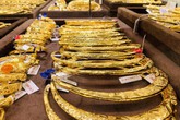 Giá vàng hôm nay 3/11: Cuối tuần vẫn tiếp tục tăng Giá vàng hôm nay 3/11: Cuối tuần vẫn tiếp tục tăng