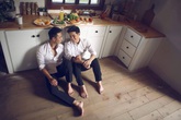 Sao và những mối tình đồng giới khiến công chúng ngẩn ngơ (1): Đám cưới cổ tích của những cặp 'trời sinh' Sao và những mối tình đồng giới khiến công chúng ngẩn ngơ (1): Đám cưới cổ tích của những cặp 'trời sinh'