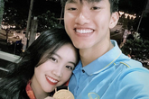 Sau chiến thắng lẫy lừng, Văn Hậu đã làm điều mà cô gái nào cũng ao ước Sau chiến thắng lẫy lừng, Văn Hậu đã làm điều mà cô gái nào cũng ao ước