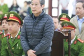 Cựu Bộ trưởng Nguyễn Bắc Son đề nghị luật sư không "cãi" tội nhận hối lộ cho mình Cựu Bộ trưởng Nguyễn Bắc Son đề nghị luật sư không "cãi" tội nhận hối lộ cho mình