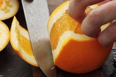 Cam vào vụ vừa rẻ vừa ngon nhưng đây mới là cách ăn "đại bổ" Cam vào vụ vừa rẻ vừa ngon nhưng đây mới là cách ăn "đại bổ"