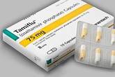 Người Việt đổ xô đi mua thuốc Tamiflu, bác sĩ “cười” làm giàu cho công ty dược Người Việt đổ xô đi mua thuốc Tamiflu, bác sĩ “cười” làm giàu cho công ty dược