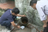 Vệ sinh môi trường là cách bảo vệ sức khoẻ trước dịch bệnh Vệ sinh môi trường là cách bảo vệ sức khoẻ trước dịch bệnh