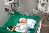 Cứu trẻ bị dị tật bẩm sinh khiến toàn bộ nội tạng lòi ra ngoài Cứu trẻ bị dị tật bẩm sinh khiến toàn bộ nội tạng lòi ra ngoài