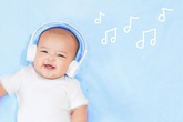 Bé yêu của mẹ và chuyến phiêu lưu đến xứ sở của riêng mình Bé yêu của mẹ và chuyến phiêu lưu đến xứ sở của riêng mình