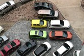 Người đi ôtô tốn tiền triệu gửi xe vài ngày Tết Người đi ôtô tốn tiền triệu gửi xe vài ngày Tết