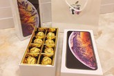 Bán nghìn hộp socola iPhone XS Max dịp Valentine, hot girl hốt bạc sướng tay Bán nghìn hộp socola iPhone XS Max dịp Valentine, hot girl hốt bạc sướng tay