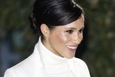 Meghan Markle vác bụng bầu khệ nệ tươi cười vui vẻ giữa tin đồn làm em dâu bật khóc Meghan Markle vác bụng bầu khệ nệ tươi cười vui vẻ giữa tin đồn làm em dâu bật khóc