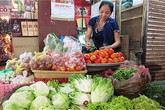 Trái ngược với dự đoán, rau củ giảm giá mạnh sau Tết Trái ngược với dự đoán, rau củ giảm giá mạnh sau Tết