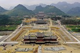 Nhiều dư luận quanh việc xây chùa to, phủ lớn Nhiều dư luận quanh việc xây chùa to, phủ lớn