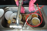 5 thói quen khi rửa bát làm tăng gấp đôi vi khuẩn, khiến bệnh tật dồn dập tìm đến 5 thói quen khi rửa bát làm tăng gấp đôi vi khuẩn, khiến bệnh tật dồn dập tìm đến