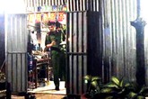 Chủ nhà đâm chết khách mời tại tiệc nhậu sau lễ đính hôn Chủ nhà đâm chết khách mời tại tiệc nhậu sau lễ đính hôn