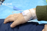 Bé gái 2 tuổi có bộ ngực tương đương trẻ 10 tuổi, nguyên nhân gây ra sẽ khiến nhiều bố mẹ phải giật mình Bé gái 2 tuổi có bộ ngực tương đương trẻ 10 tuổi, nguyên nhân gây ra sẽ khiến nhiều bố mẹ phải giật mình