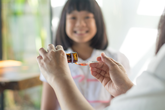 3 điều nhất định phải biết khi chọn thuốc ho cho trẻ tránh tiền mất tật mang 3 điều nhất định phải biết khi chọn thuốc ho cho trẻ tránh tiền mất tật mang