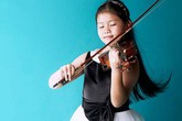 Quan điểm dạy con của bố mẹ nghệ sĩ violin 8 tuổi Quan điểm dạy con của bố mẹ nghệ sĩ violin 8 tuổi
