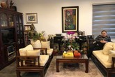 Cận cảnh căn nhà khang trang, sang trọng của vợ chồng danh hài Xuân Hinh Cận cảnh căn nhà khang trang, sang trọng của vợ chồng danh hài Xuân Hinh