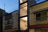 Chiều rộng chỉ 1,8m nhưng ngôi nhà siêu mỏng này đánh bay mọi định kiến nhà mỏng thì chật chội Chiều rộng chỉ 1,8m nhưng ngôi nhà siêu mỏng này đánh bay mọi định kiến nhà mỏng thì chật chội