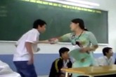 Trước cái sai của giáo viên, phụ huynh cũng cần đúng mực Trước cái sai của giáo viên, phụ huynh cũng cần đúng mực