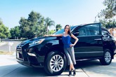 Linh Nga khoe vóc dáng bên xe sang ở Mỹ Linh Nga khoe vóc dáng bên xe sang ở Mỹ