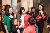 Lộ ảnh bạn trai tin đồn ngoại quốc đón sinh nhật cùng diva Hồng Nhung Lộ ảnh bạn trai tin đồn ngoại quốc đón sinh nhật cùng diva Hồng Nhung