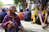Đối diện với “làn sóng bạc đầu” Đối diện với “làn sóng bạc đầu”