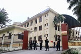 Ngày đầu xử phúc thẩm vụ đánh bạc nghìn tỉ: An ninh thắt chặt, "ông trùm" vắng mặt Ngày đầu xử phúc thẩm vụ đánh bạc nghìn tỉ: An ninh thắt chặt, "ông trùm" vắng mặt